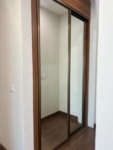 795439789O-1784170865394