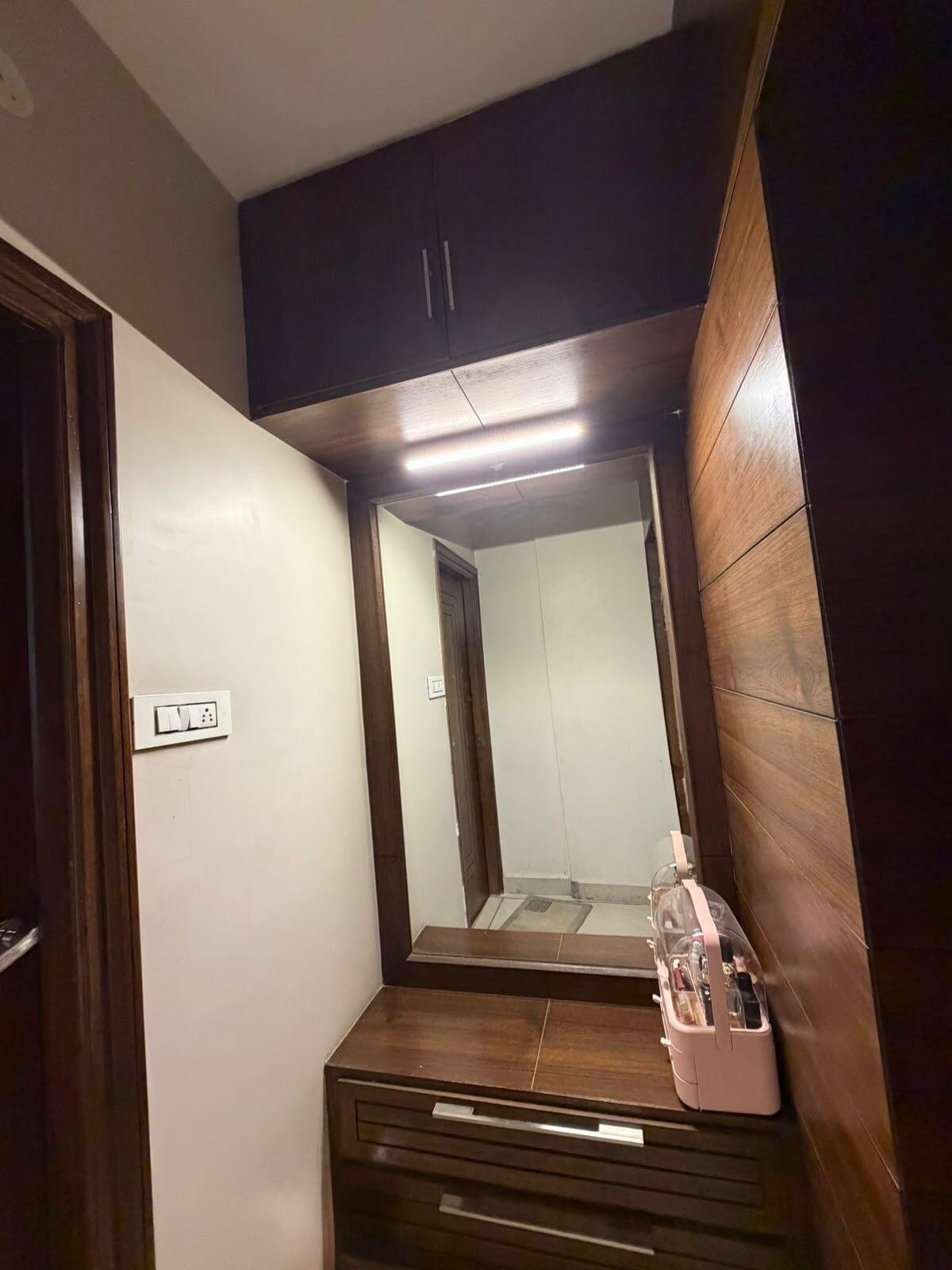 2Bhk 2Baths