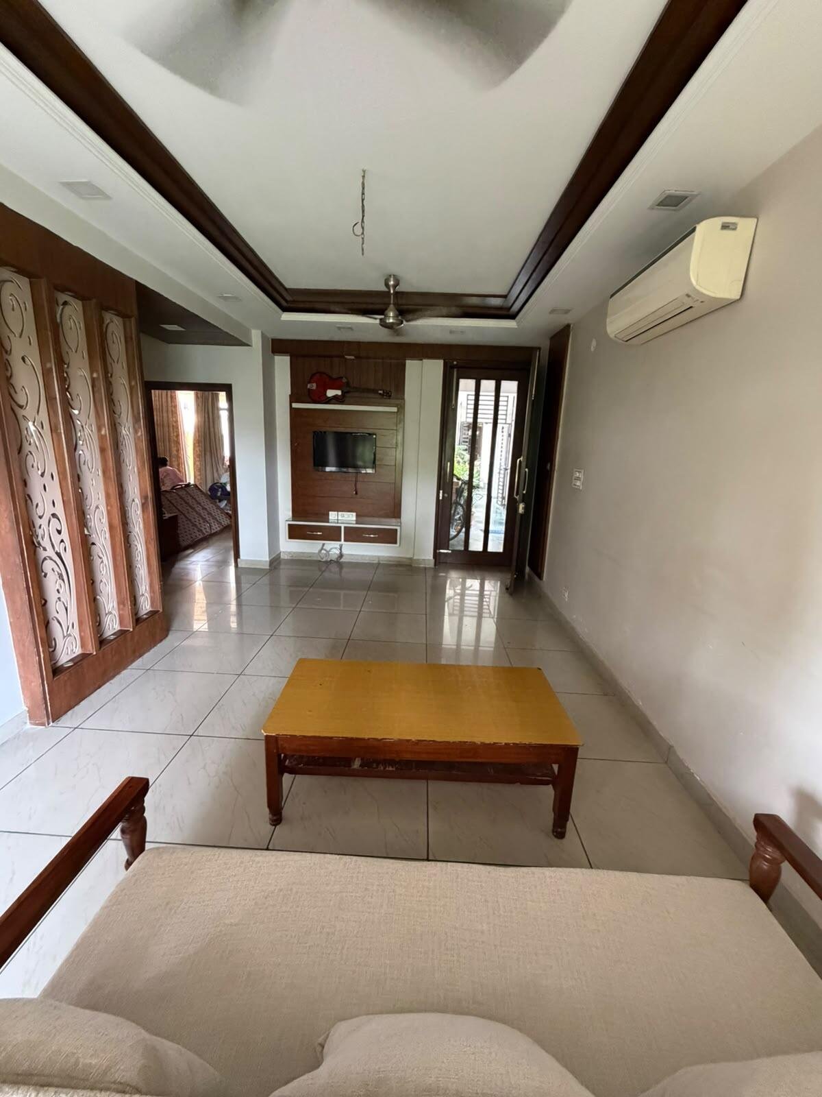 2Bhk 2Baths