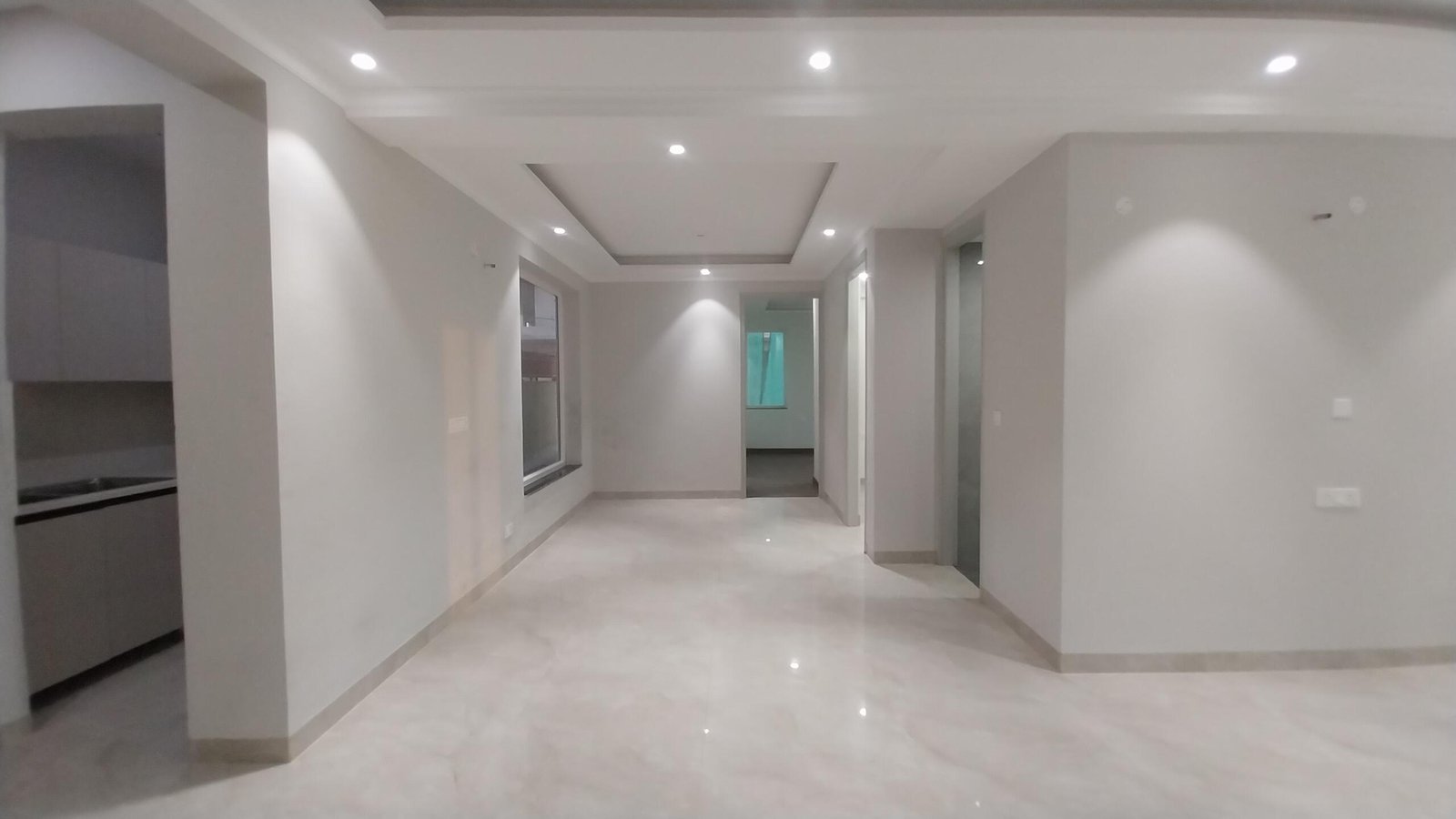 4Bhk 4Baths