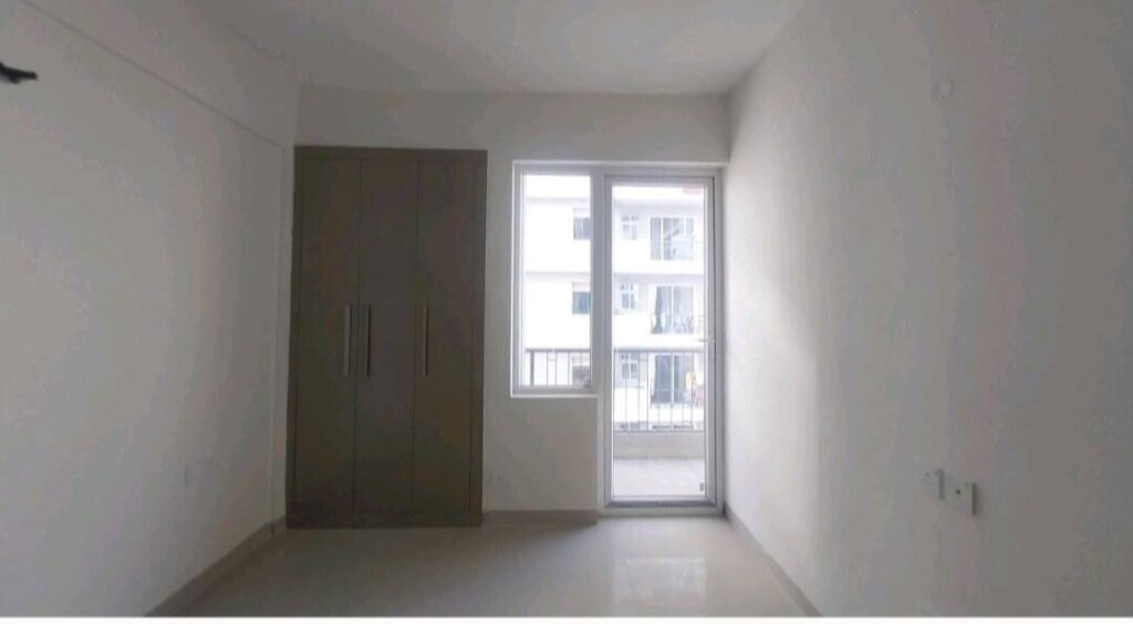4Bhk 4Baths