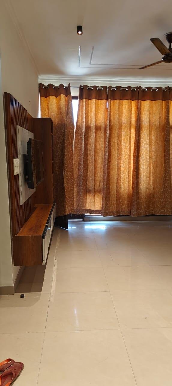 2Bhk 2Baths